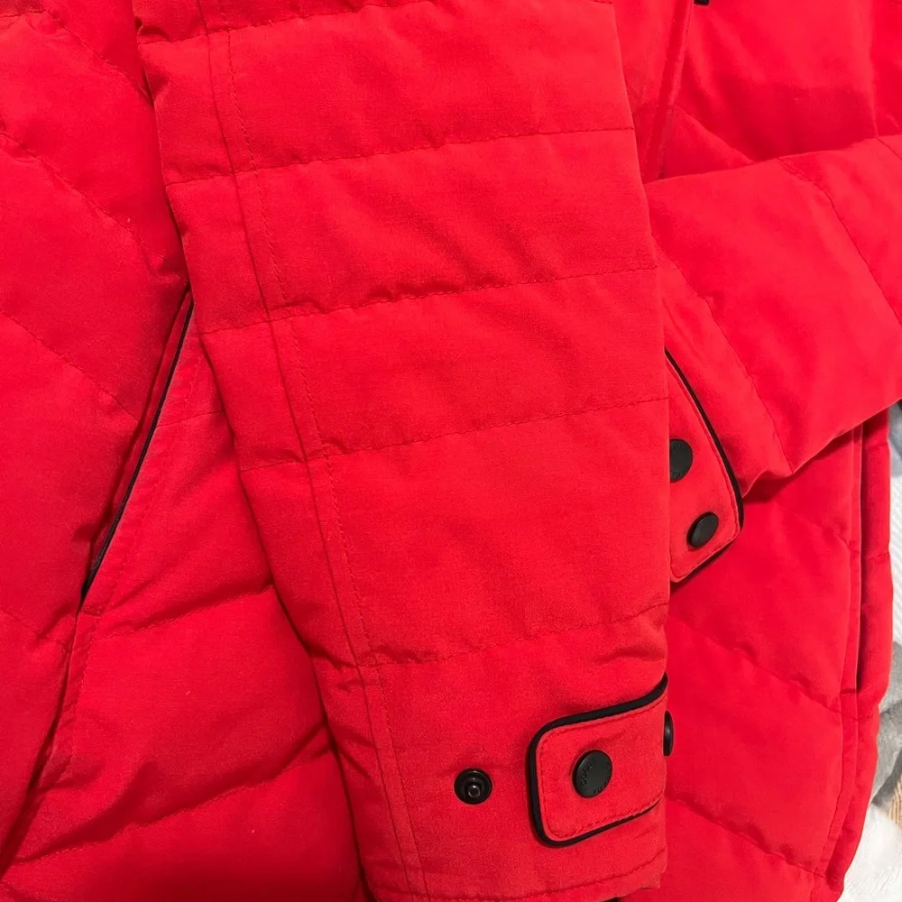 Canada Goose Women's Vibrant Red Puffer Coat with Fur Hood - Picture 10 of 16